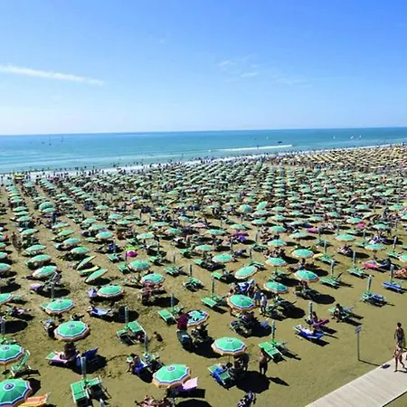 Quiet Location By Beahost Lägenhet Bibione